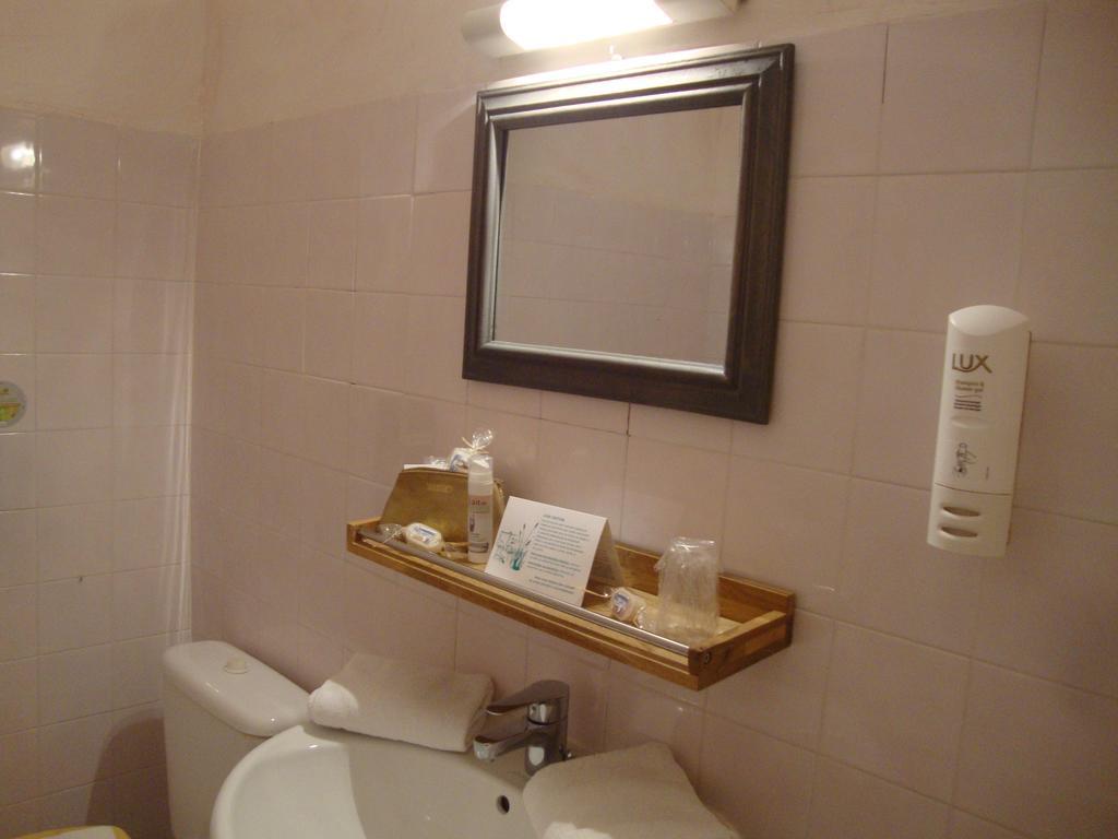 Manade Cavallini - Mas de Pioch Saintes-Maries-de-la-Mer Habitación foto
