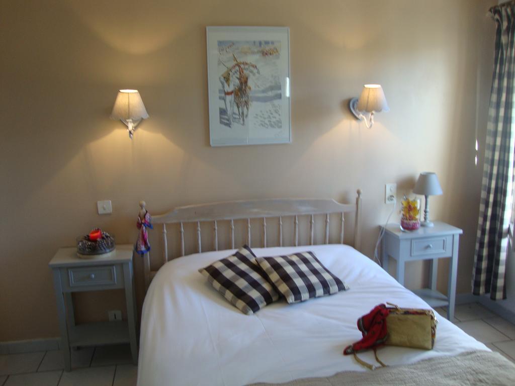 Manade Cavallini - Mas de Pioch Saintes-Maries-de-la-Mer Habitación foto